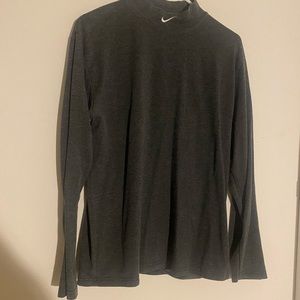 Nike top